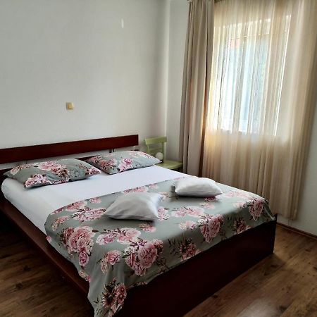 Apartments Snjezana Нови-Винодолски Экстерьер фото