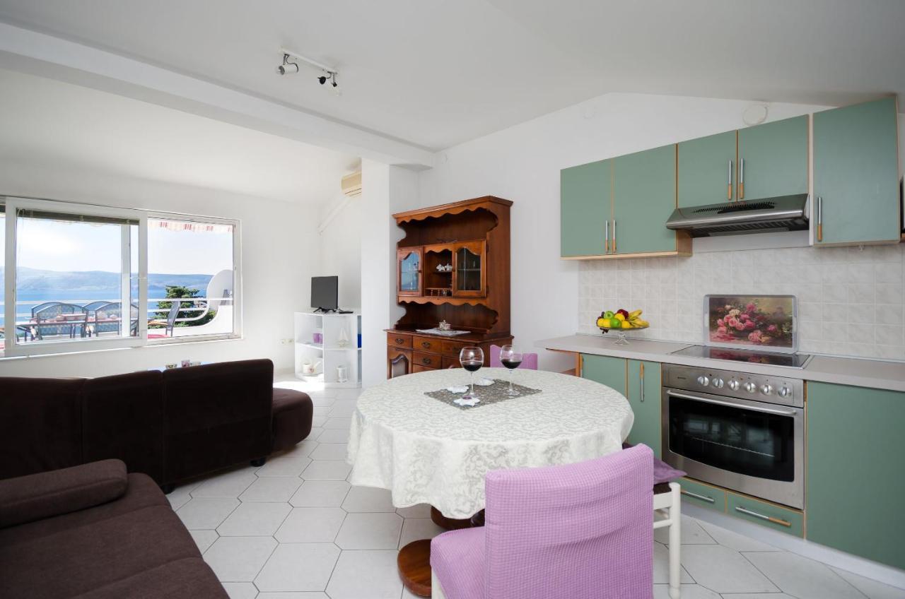 Apartments Snjezana Нови-Винодолски Экстерьер фото