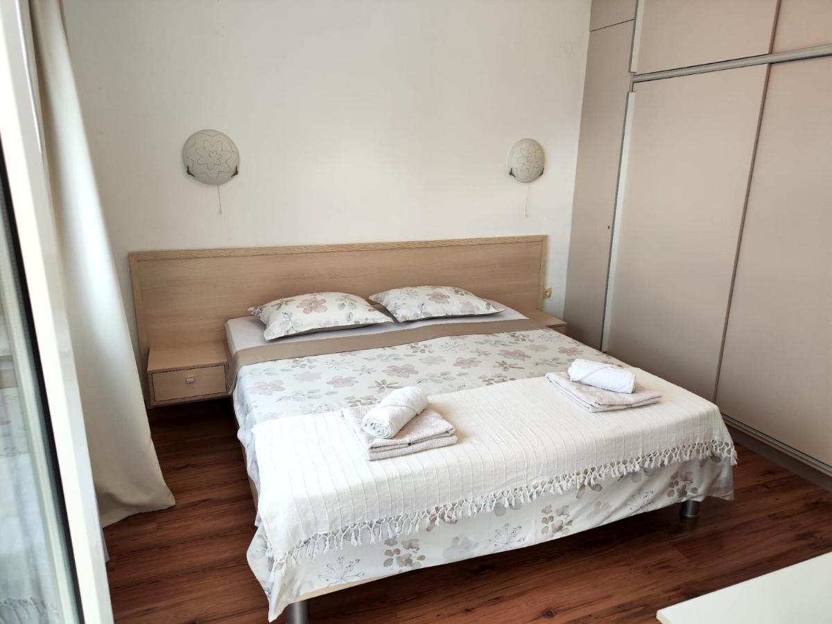 Apartments Snjezana Нови-Винодолски Экстерьер фото
