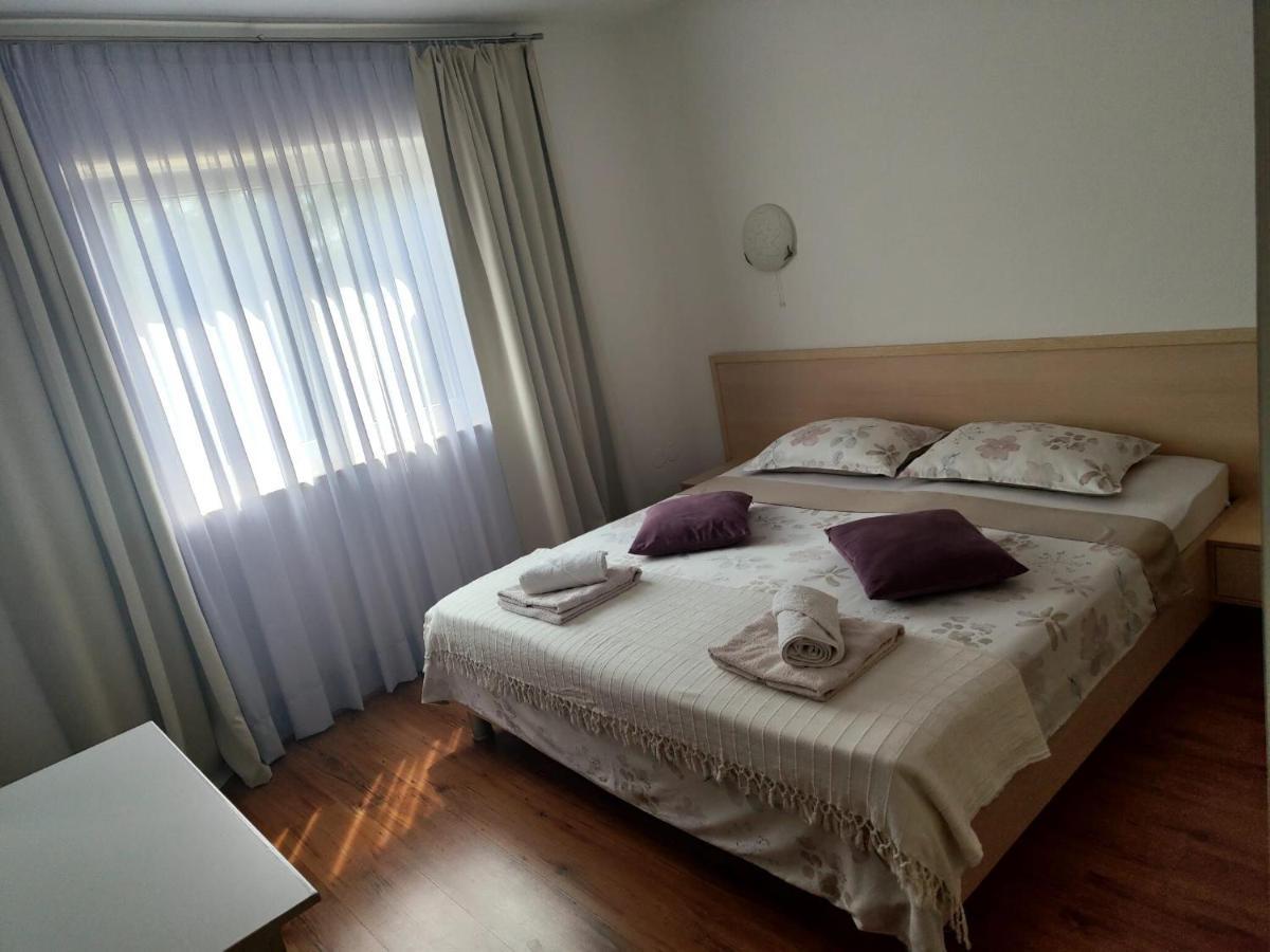 Apartments Snjezana Нови-Винодолски Экстерьер фото
