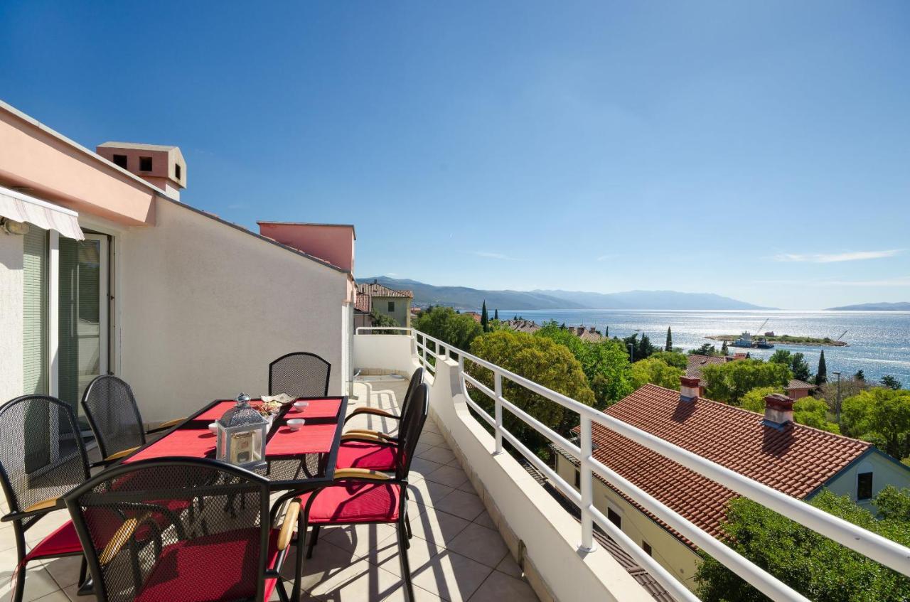 Apartments Snjezana Нови-Винодолски Экстерьер фото