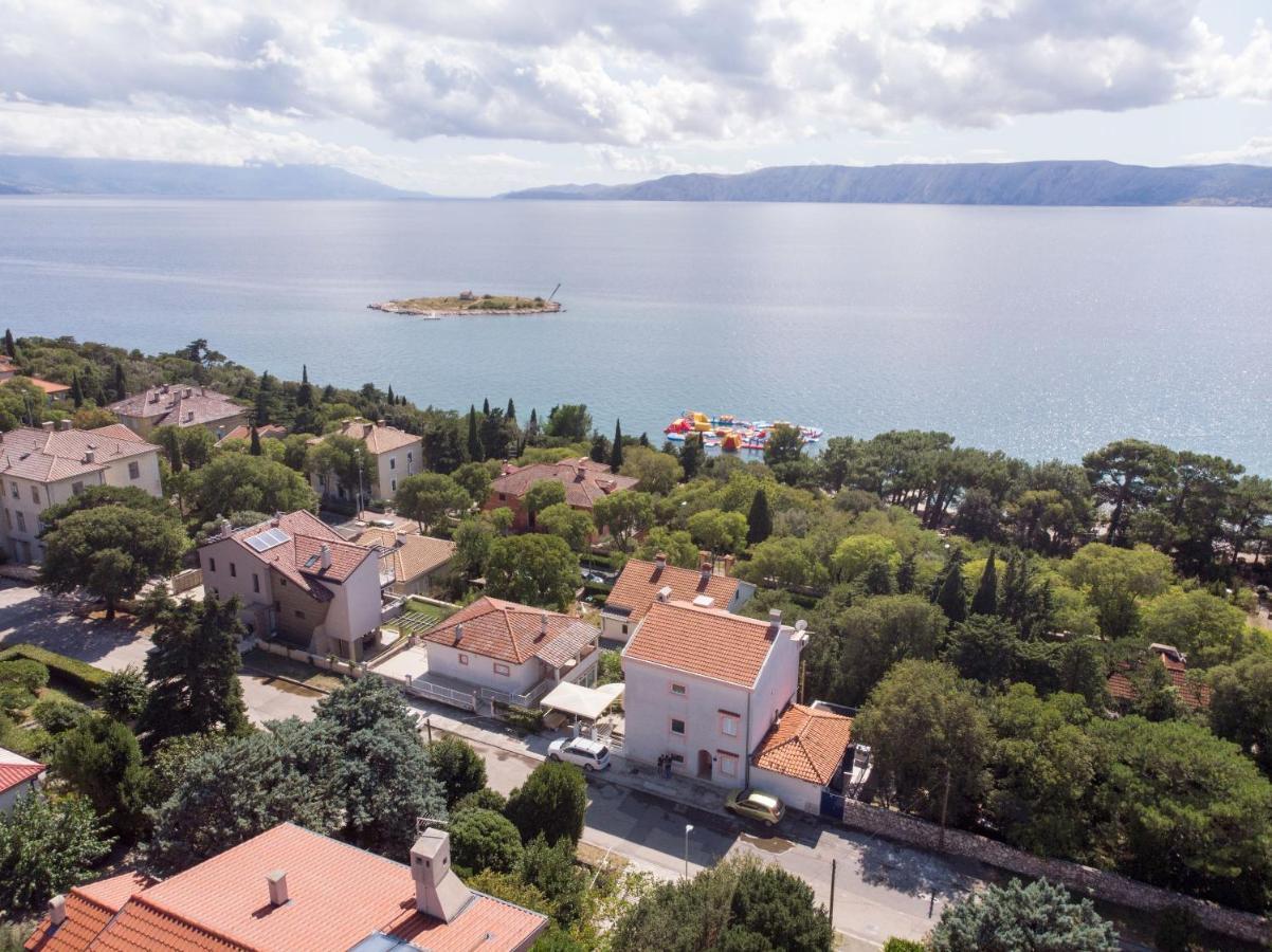 Apartments Snjezana Нови-Винодолски Экстерьер фото